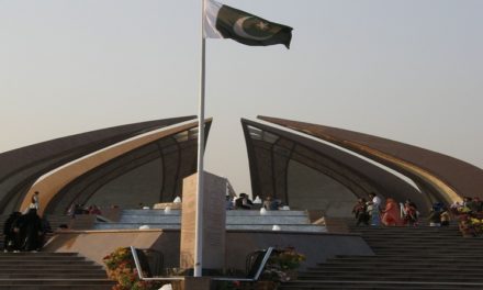 Pakistán convoca a encargado de negocios de EE.UU. por presunta injerencia