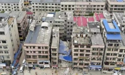 Decenas de desaparecidos tras derrumbarse un edificio en China