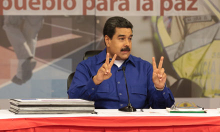 Maduro exhortó a elevar oraciones por la paz de Venezuela y el mundo