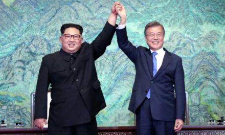 Gobernantes de ambas Coreas abogan por mejorar relaciones bilaterales