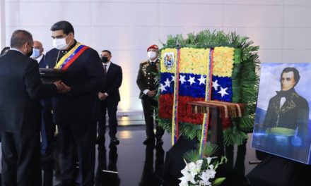Presidente Maduro insta a las autoridades a enaltecer la historia de los héroes de la Patria