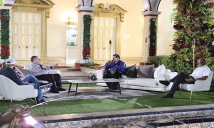 Presidente Maduro recibió a Maelo Ruiz en el Palacio de Miraflores