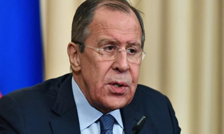 Lavrov: Países que se respetan no tolerarán papel dado por Occidente
