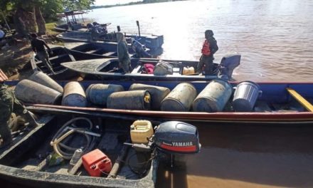 FANB destruye campamento TANCOL en las riberas del Río Tarra