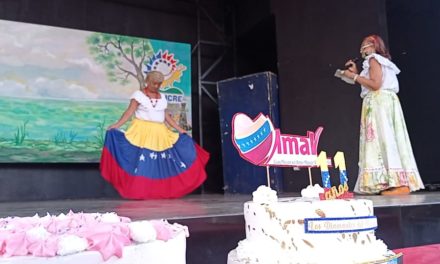 Adultos Mayores del municipio Sucre celebraron su Día