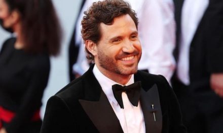 Venezolano Édgar Ramírez participa en ceremonia de Cannes