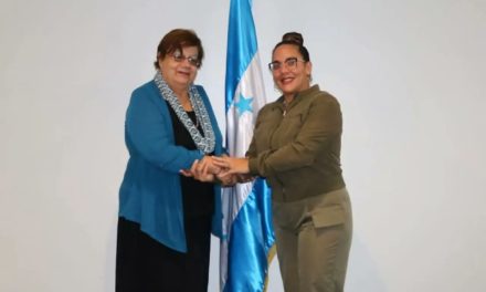 Embajadora Margaud Godoy se reúne con Designada Presidencial de Honduras