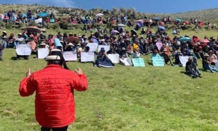 Gobierno de Perú se reúne con grupos afectados en Las Bambas