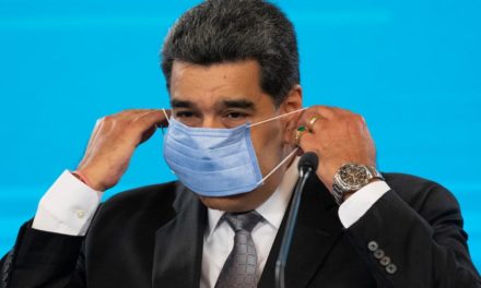 Maduro reconoció repunte de casos de Covid-19 y llamó a vacunarse
