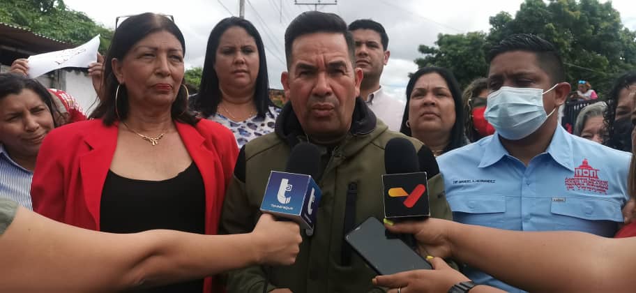 José Arias, Presidente del Consejo Legislativo del estado Bolivariano de Aragua (Cleba) declaró que este día se está activando la brigada 256  para que ejerza su liderazgo