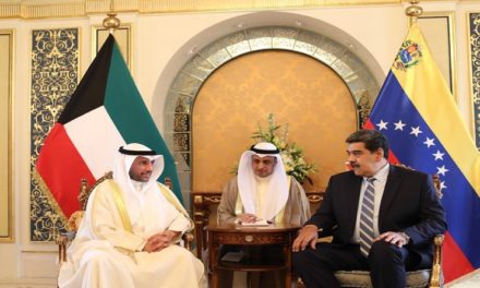Venezuela sostiene reunión con presidente de la Asamblea Nacional de Kuwait