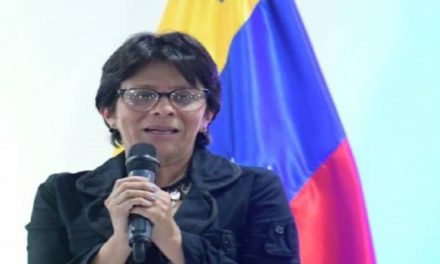 Universidad Bolivariana de Venezuela y Lauicom firman convenio académico