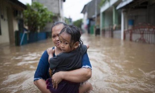 Pronostican más inundaciones en Indonesia