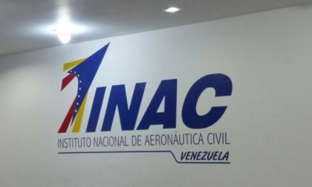 Inac mantiene restricciones de operaciones de vuelo por Covid-19