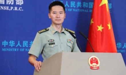 Ejército de China prometió responder a posible visita de Pelosi a Taiwán