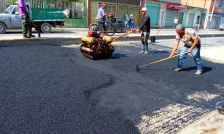 210 toneladas de asfalto se han colocado en Coropo III