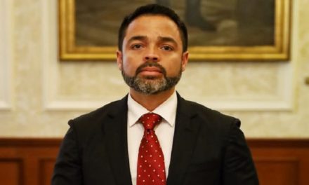 AN designa y juramenta a Daniel Augusto Ramírez Herrera como Defensor Público General