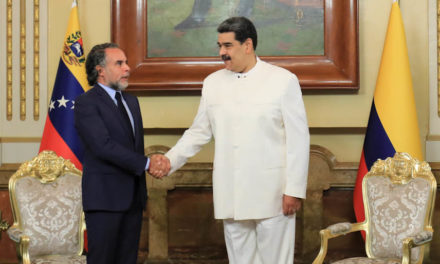 Venezuela y Colombia retoman relaciones diplomáticas