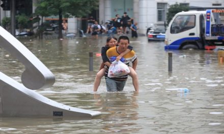Fuertes lluvias dejan 14 fallecidos en Corea del Sur