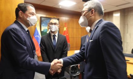 China y Venezuela ratificaron solidez en relaciones de solidaridad, hermandad y cooperación