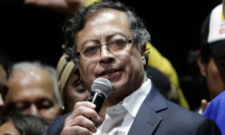 Presidente de Colombia ejerce acciones en procura de neutralizar asesinatos de líderes sociales