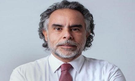 Armando Benedetti designado embajador de Colombia en Venezuela