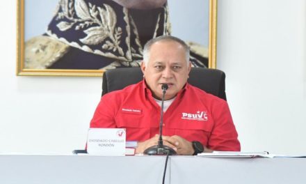PSUV debate temas de índole nacional e internacionales