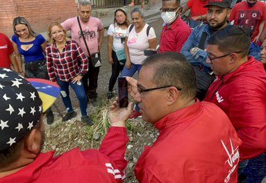 Nahum Fernández destaca participación del pueblo venezolano en elección de líderes de calle