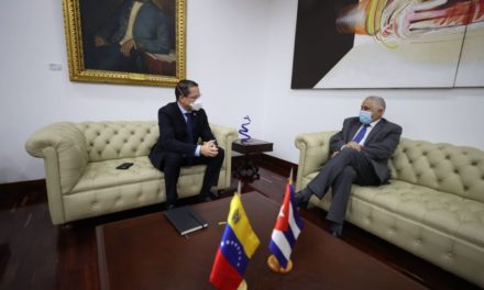 Llega a Venezuela el viceprimer ministro de la República de Cuba