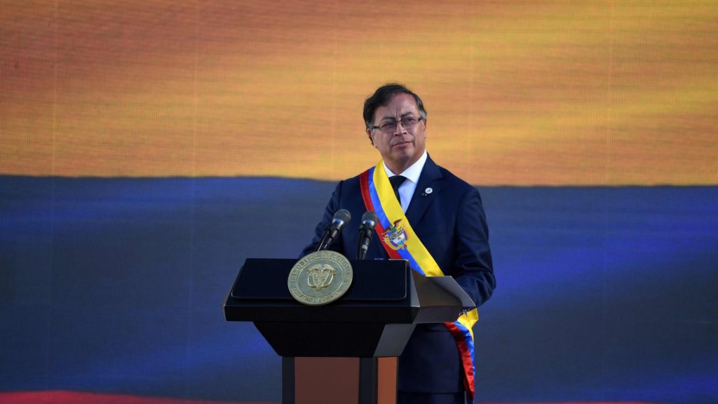Gustavo Petro recorrerá el país para escuchar a todos los colombianos. FOTO: Cortesía