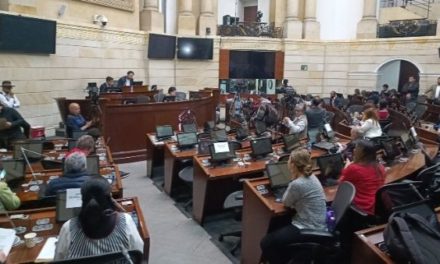Congreso colombiano visitará municipios afectados por violencia