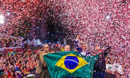 Lula destaca importancia de la educación para desarrollo en Brasil