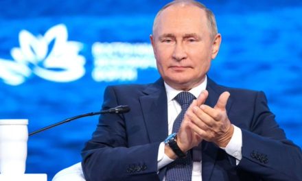 Presidente de Rusia destaca estabilidad de su nación en medio de la geopolítica mundial actual
