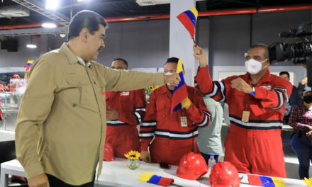 Presidente Maduro destaca recuperación de industria petrolera con esfuerzo de la clase obrera
