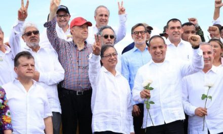 Venezuela y Colombia reabren sus fronteras tras siete años cerrada