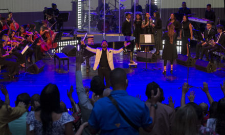 Maracayeros adoraron a Dios al ritmo de Jesucristo Big Band Symphony