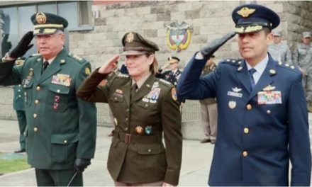 Jefa del comando sur de EEUU recibida por el Gobierno de Ecuador