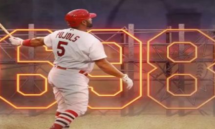 Pujols llega a 698 jonrones en béisbol de Grandes Ligas