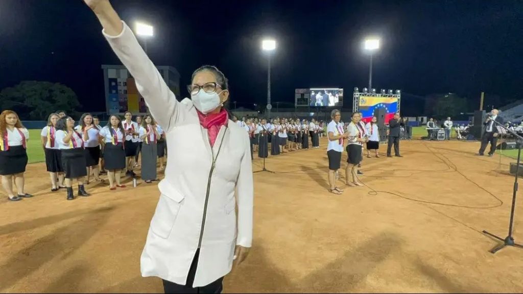 La gobernadora Karina Carpio asistió a la Gran Vigilia para orar por Aragua y Venezuela
