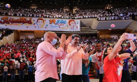 Presidente Maduro felicitó a generación de oro a propósito del Día Internacional de la Juventud