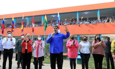 Nicolás Maduro: Este año debe ser de gran transformación educativa en Venezuela