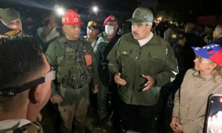 Presidente Maduro: “Estamos atentos, sin descuidar los dos frentes de batalla”