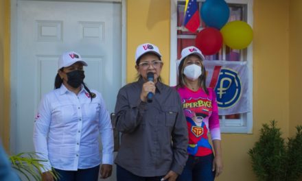 Gobierno Bolivariano entregó viviendas dignas a familias afectadas de Las Tejerías