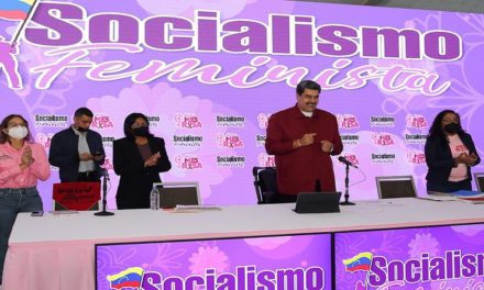 Presidente Maduro aprobó Plan de Atención en Salud Integral para la Mujer