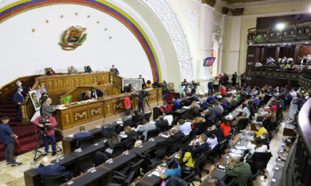 Aprueban por unanimidad informe final de la Comisión Especial que investiga crímenes contra migrantes venezolanos
