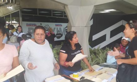 Más de 400 docentes recibieron atención del Ivss en Aragua
