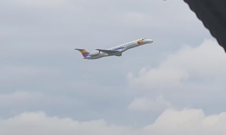 Despegó primer vuelo de la aerolínea colombiana Satena hacia Venezuela