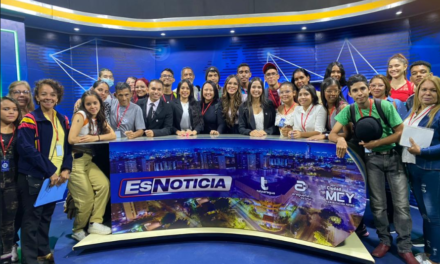Medios públicos aragüeños recibieron visita de estudiantes de la UBV