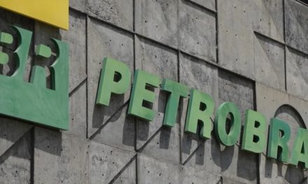 Equipo de Lula Da Silva solicita suspender venta de activos de Petrobras