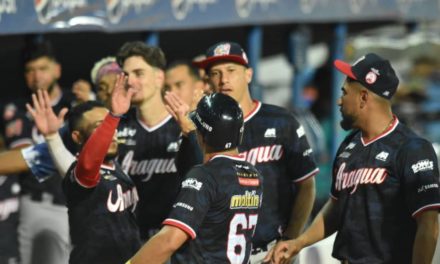Tigres vapuleó a Águilas para barrer en Maracaibo